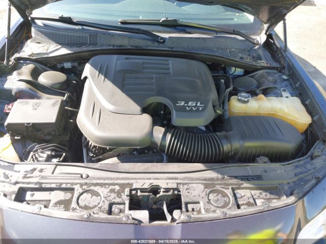 2C3CCAEGXJH269818 Chrysler 300 Limited