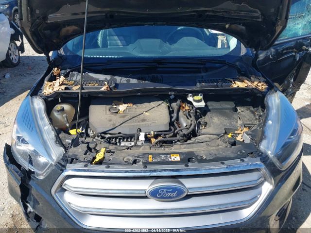 1FMCU9JD6HUC31329 Ford Escape Titanium