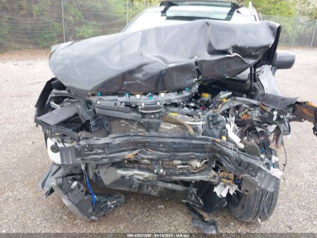 JF2SJAEC7JH574341 Subaru Forester 2.5i Premium
