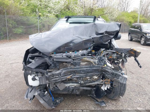 JF2SJAEC7JH574341 Subaru Forester 2.5i Premium