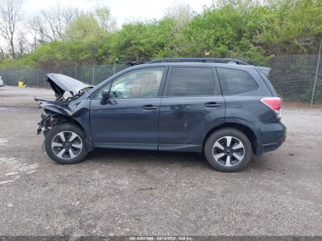 JF2SJAEC7JH574341 Subaru Forester 2.5i Premium