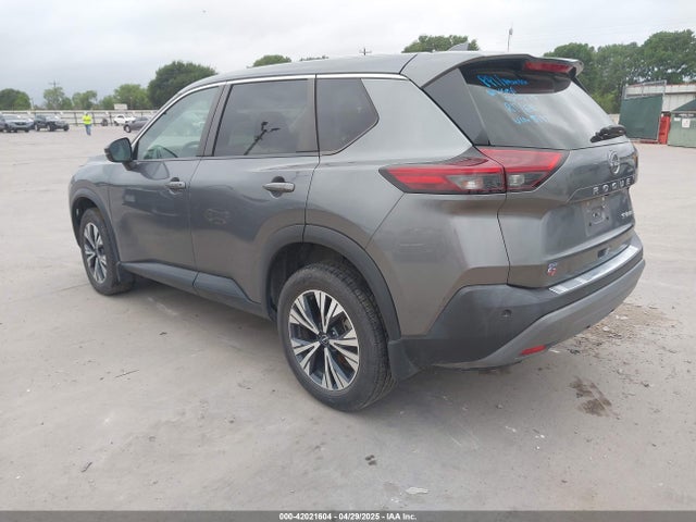 5N1BT3BB8NC695197 Nissan Rogue Sv Intelligent Awd