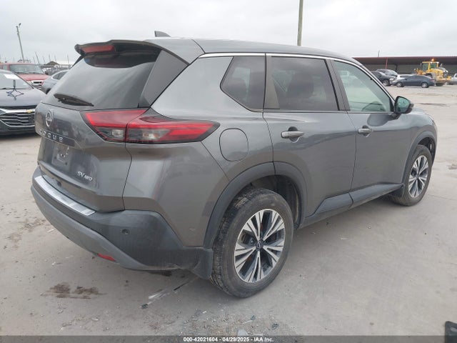 5N1BT3BB8NC695197 Nissan Rogue Sv Intelligent Awd