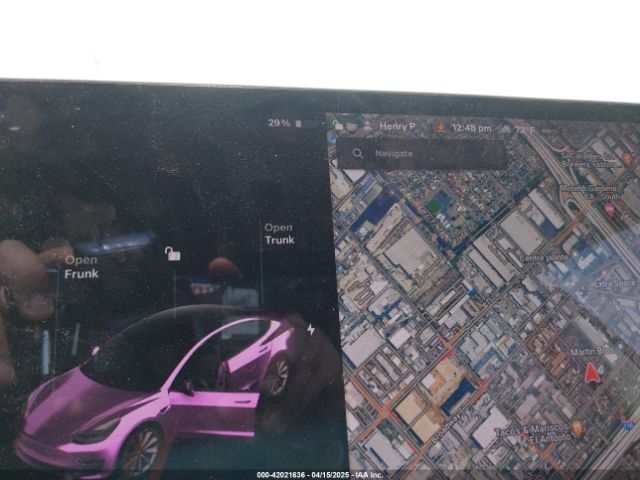 5YJ3E1EB3KF437073 Tesla MODEL 3