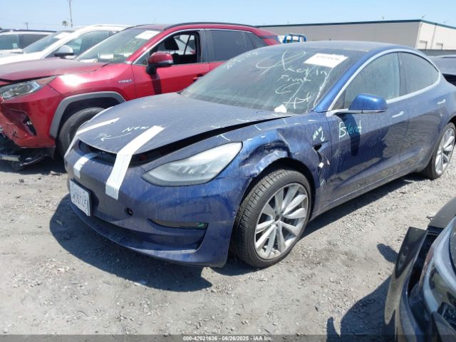 5YJ3E1EB3KF437073 Tesla MODEL 3