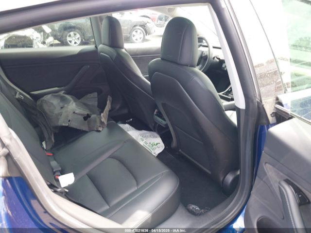 5YJ3E1EB3KF437073 Tesla MODEL 3