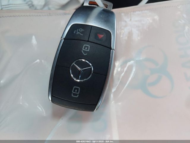 WDD3G4EB5KW025296 Mercedes-Benz A 220