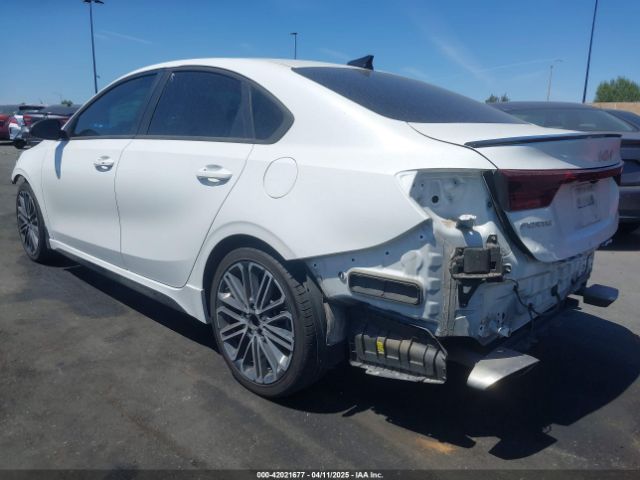 3KPF44AC2PE646821 KIA FORTE GT