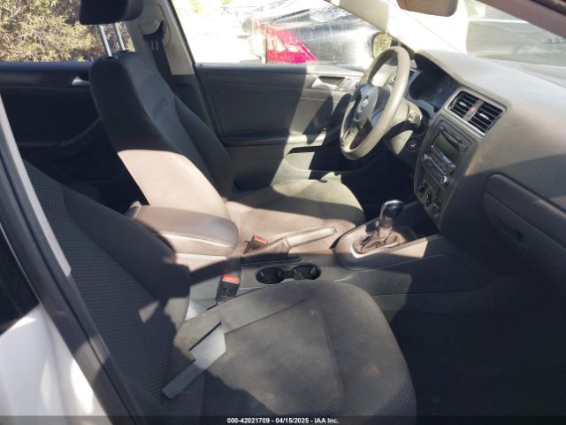 3VW2K7AJ1EM432147 Volkswagen Jetta 2.0l S
