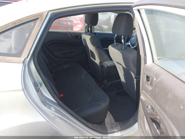 3FADP4BJ6KM110647 Ford FIESTA SE