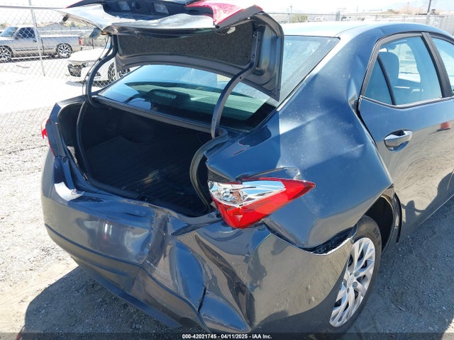 Toyota COROLLA LE 2017 5YFBURHE3HP582792 Image 6