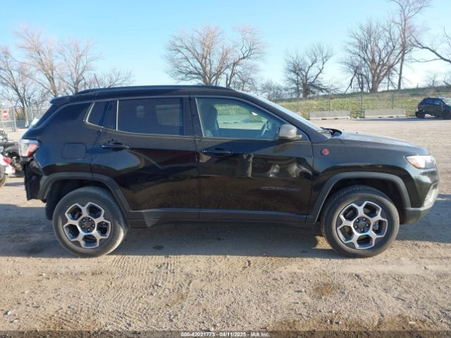 3C4NJDDB1NT133835 Jeep Compass Trailhawk 4x4