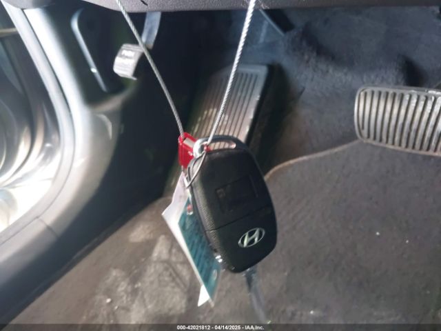 KM8J33A4XHU438510 Hyundai TUCSON SE