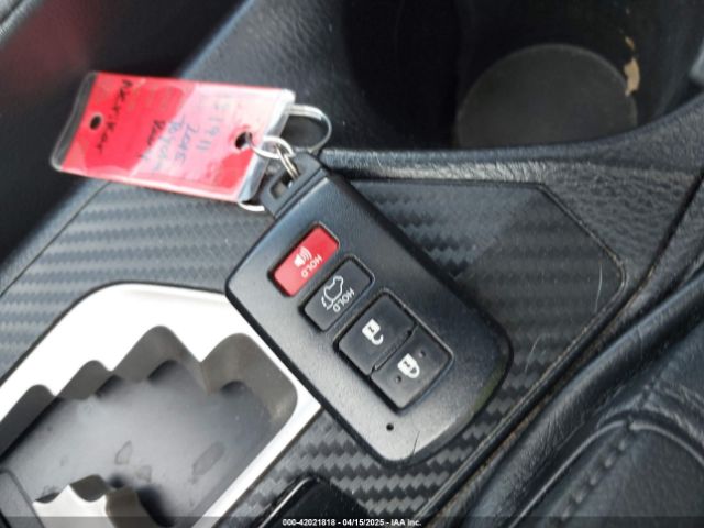 2T3DFREV9FW403083 Toyota Rav4 Limited