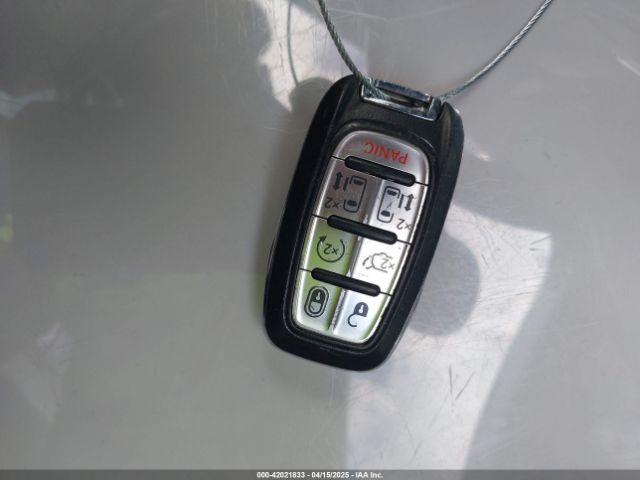 2C4RC1EG9JR104312 Chrysler Pacifica Touring L Plus