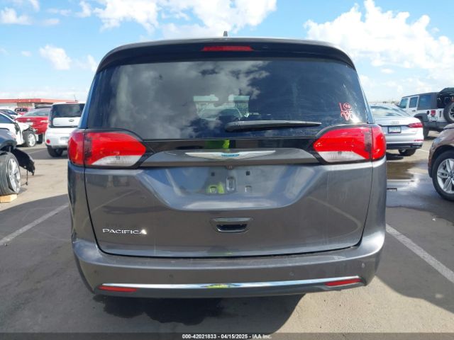 2C4RC1EG9JR104312 Chrysler Pacifica Touring L Plus