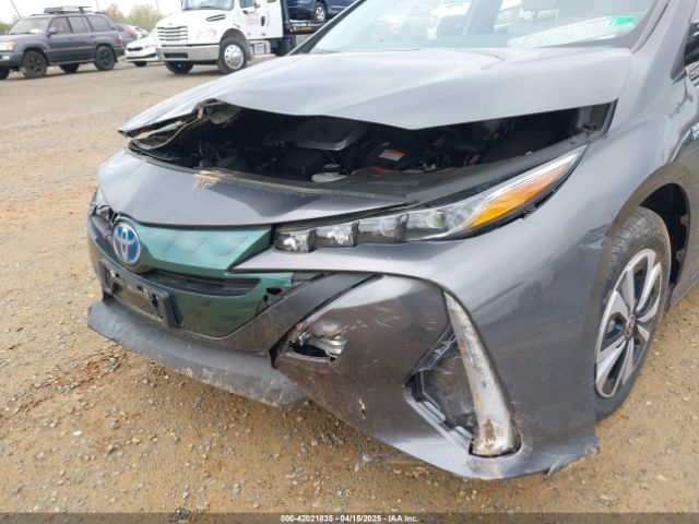 JTDKARFP6J3078362 Toyota Prius Prime Premium