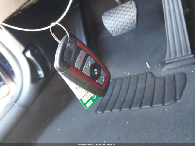 WBA8B9C50JAE22077 BMW 330I