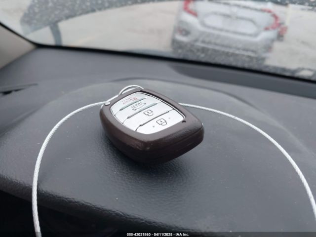 5NPD84LF7HH008466 Hyundai Elantra Limited