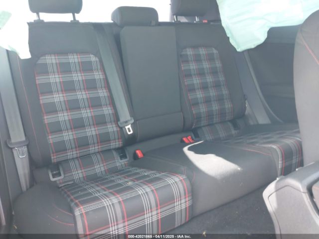 3VWYT7AUXFM088823 Volkswagen Golf Gti 2.0t S 2-door