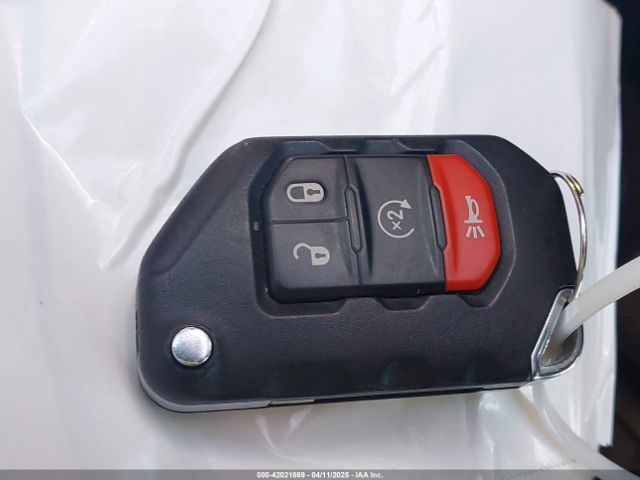 1C4HJXENXKW684942 Jeep 2019