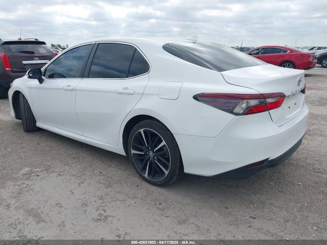 4T1C11AK9MU467735 Toyota CAMRY LE