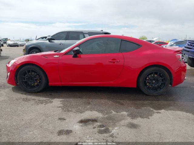 JF1ZNAA18E8700739 Scion FR-S