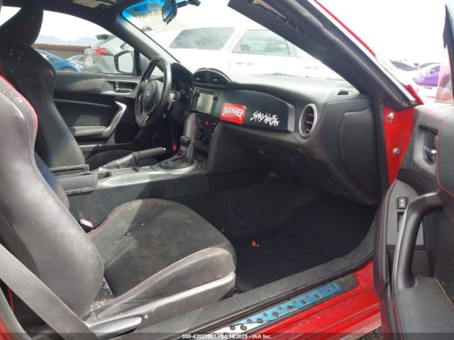 JF1ZNAA18E8700739 Scion FR-S