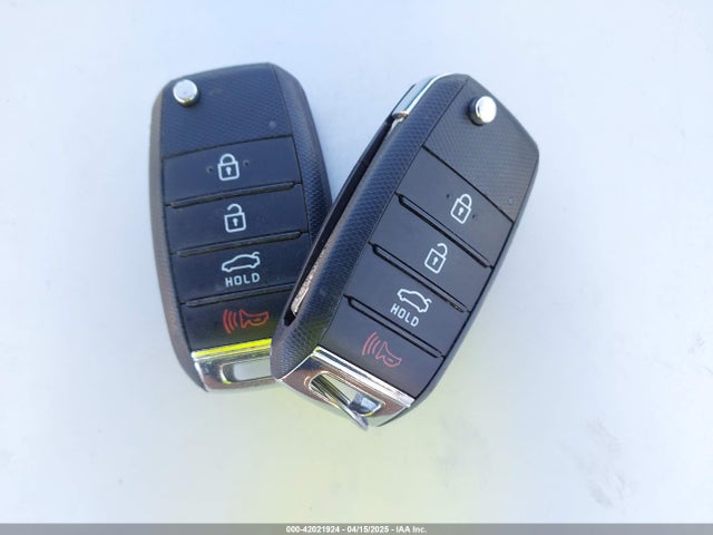 5XXGT4L37KG341190 KIA Optima Lx
