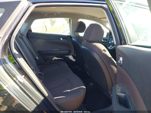 5XXGT4L37KG341190 KIA Optima Lx