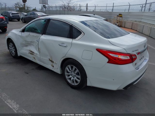 1N4AL3AP6HN347460 Nissan Altima 2.5 S