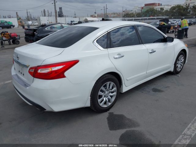 1N4AL3AP6HN347460 Nissan Altima 2.5 S