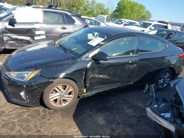 5NPD84LF5KH456311 Hyundai ELANTRA SEL