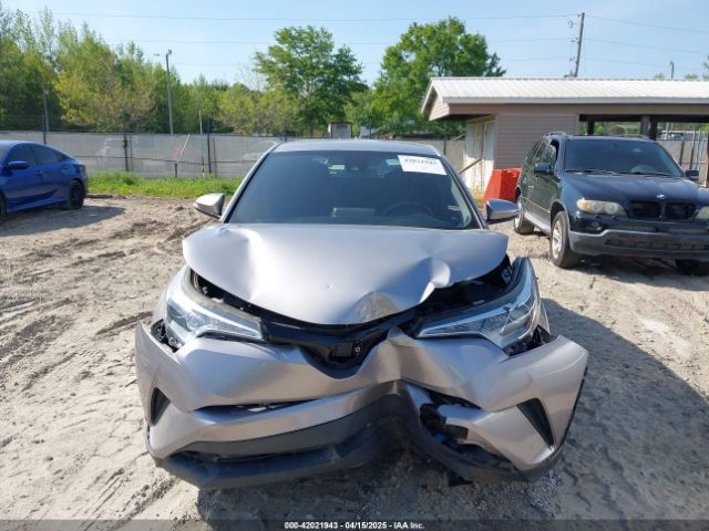 NMTKHMBX1JR026901 Toyota C-HR XLE