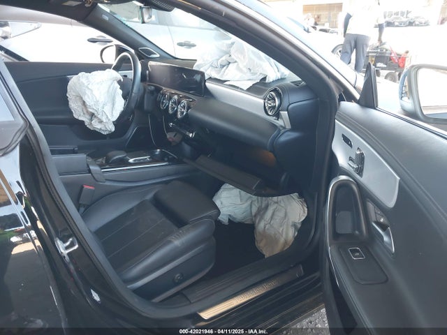 W1K5J4GB2MN164642 Mercedes-Benz CLA 250