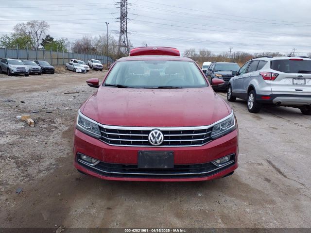 1VWBT7A3XGC055174 Volkswagen Passat 1.8t Se