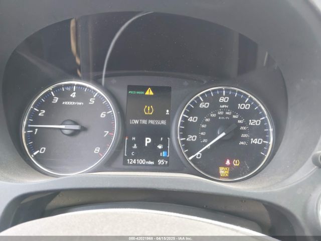 JA4AD3A32GZ038817 Mitsubishi Outlander Sel