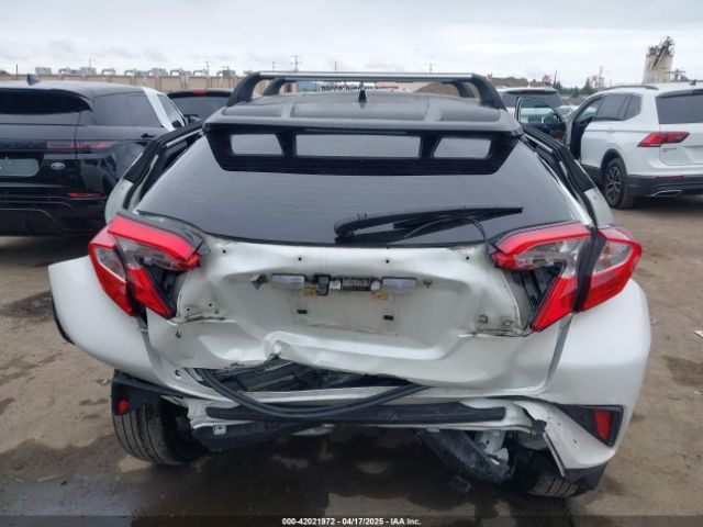 JTNKHMBX9L1092934 Toyota C-HR XLE