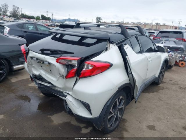JTNKHMBX9L1092934 Toyota C-HR XLE