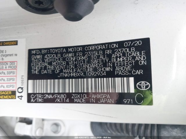 JTNKHMBX9L1092934 Toyota C-HR XLE