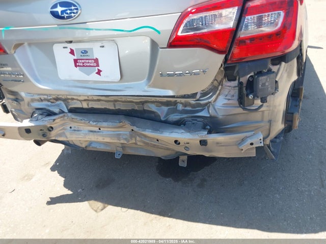 4S3BNAH61K3038105 Subaru Legacy 2.5i Premium