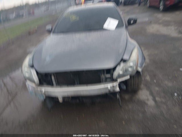 JN1CV6EKXEM113548 Infiniti Q60 Journey/sport