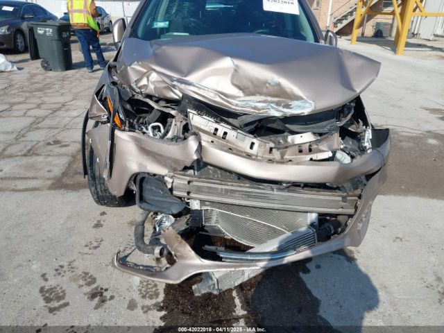 3GNCJKSB9JL204084 Chevrolet TRAX LS