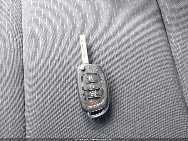 Hyundai TUCSON SE 2019 KM8J2CA49KU072789 Image 11
