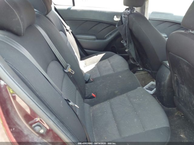 3KPFK4A72JE185782 KIA FORTE LX
