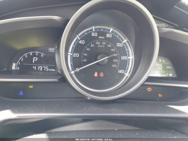 3MYDLBYVXKY523153 Toyota YARIS LE