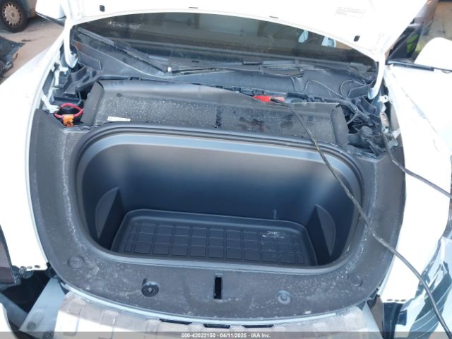 7SAYGDEE7RA294649 Tesla Model Y