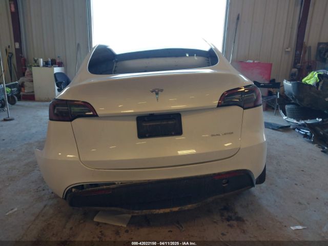 7SAYGDEE7RA294649 Tesla Model Y