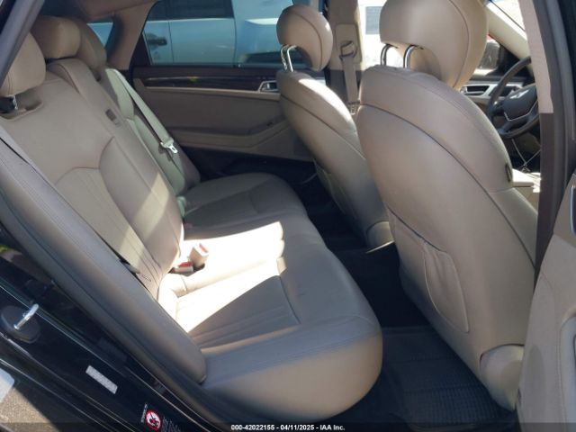 KMHGN4JE3GU131049 Hyundai Genesis 3.8