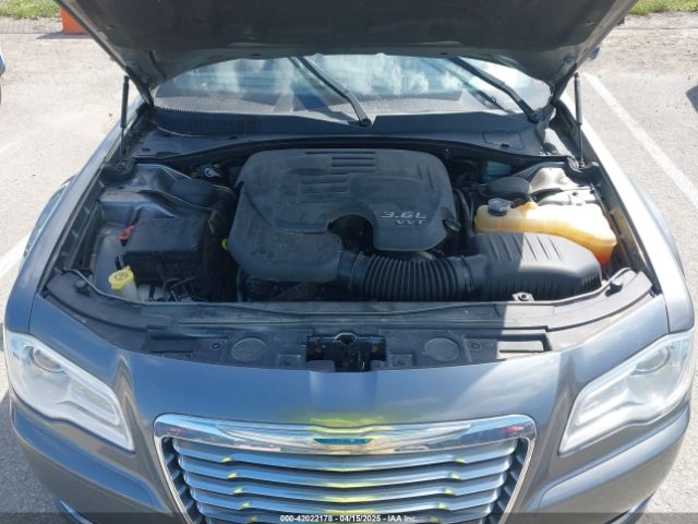 2011 CHRYSLER 300 2C3CA5CG0BH564539 Photo 9